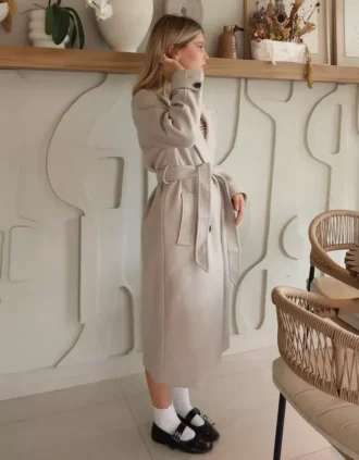 Gabardina suave con cinturón – Chaquetas y abrigos