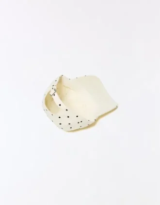 Gorra de lunares