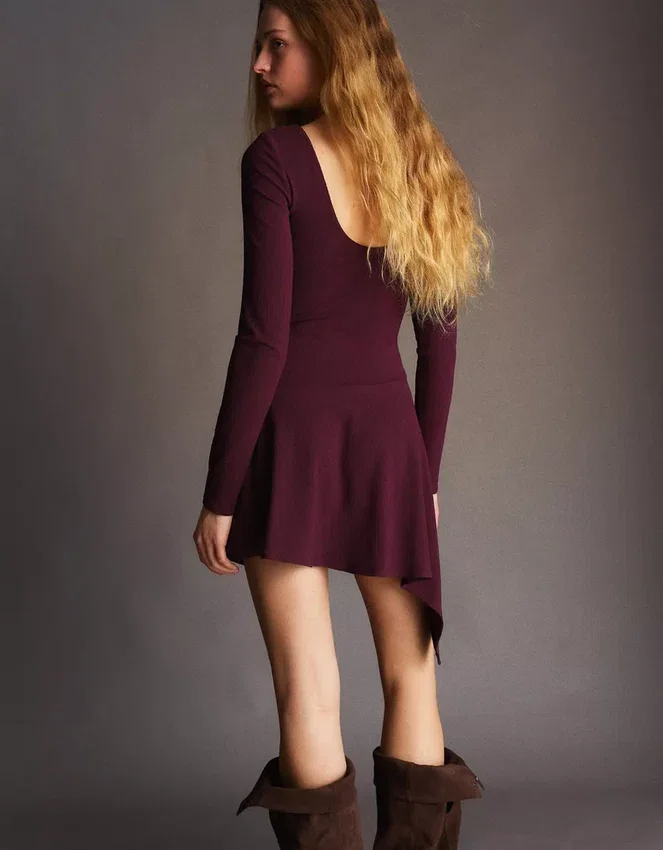 Minivestido asimétrico de manga larga con bajo acampanado – Vestidos y monos Minivestido asimétrico de manga larga con bajo acampanado – Vestidos y monos