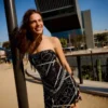 Minivestido bandeau de tul