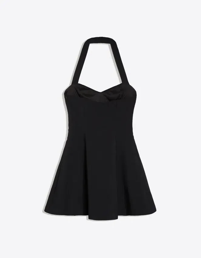 Minivestido con cuello halter Minivestido con cuello halter