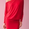 Minivestido de manga larga con falda entallada Minivestido de manga larga con falda entallada