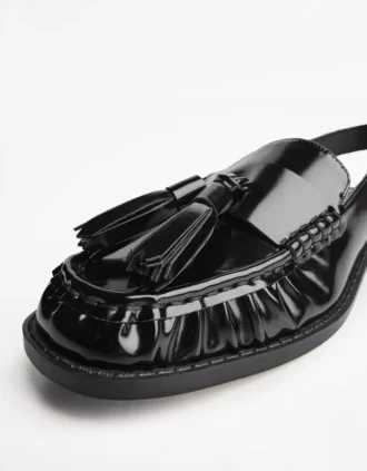 Mocasines sin talón con borlas Mocasines sin talón con borlas