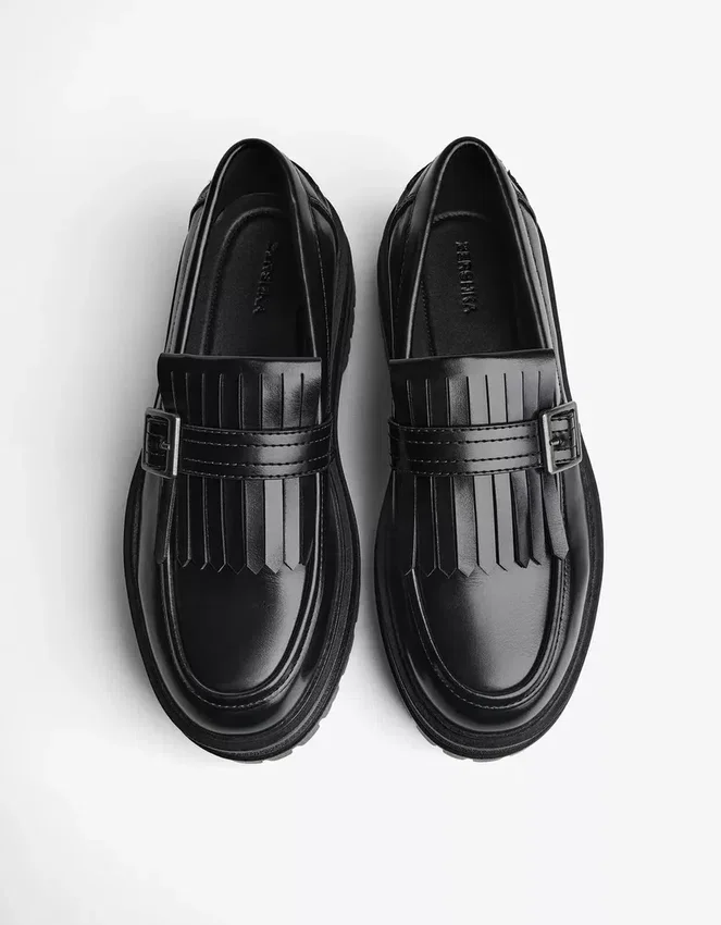 Mocasín de suela gruesa con hebilla – Zapatos de vestir Mocasín de suela gruesa con hebilla – Zapatos de vestir