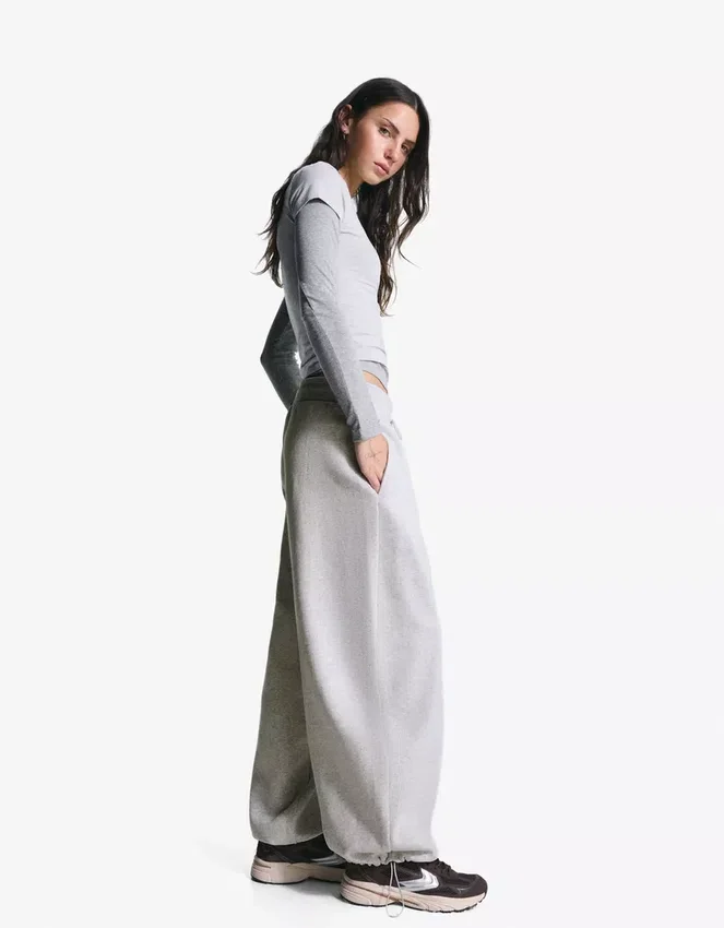 Pantalones bombachos de felpa con topes – Mujer Pantalones bombachos de felpa con topes – Mujer
