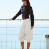 Pantalones capri de tiro bajo Pantalones capri de tiro bajo