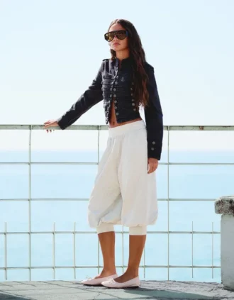 Pantalones capri de tiro bajo