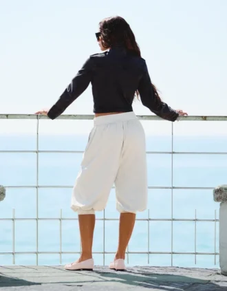 Pantalones capri de tiro bajo