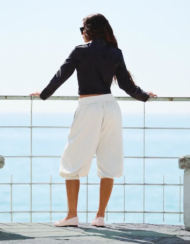 Pantalones capri de tiro bajo Pantalones capri de tiro bajo