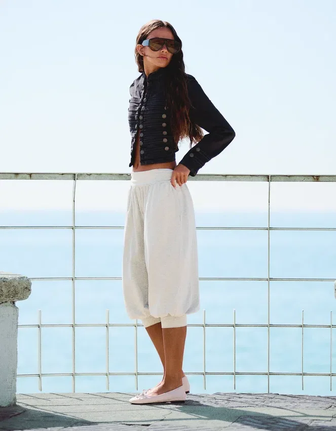 Pantalones capri de tiro bajo Pantalones capri de tiro bajo