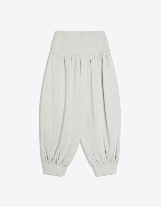 Pantalones capri de tiro bajo Pantalones capri de tiro bajo