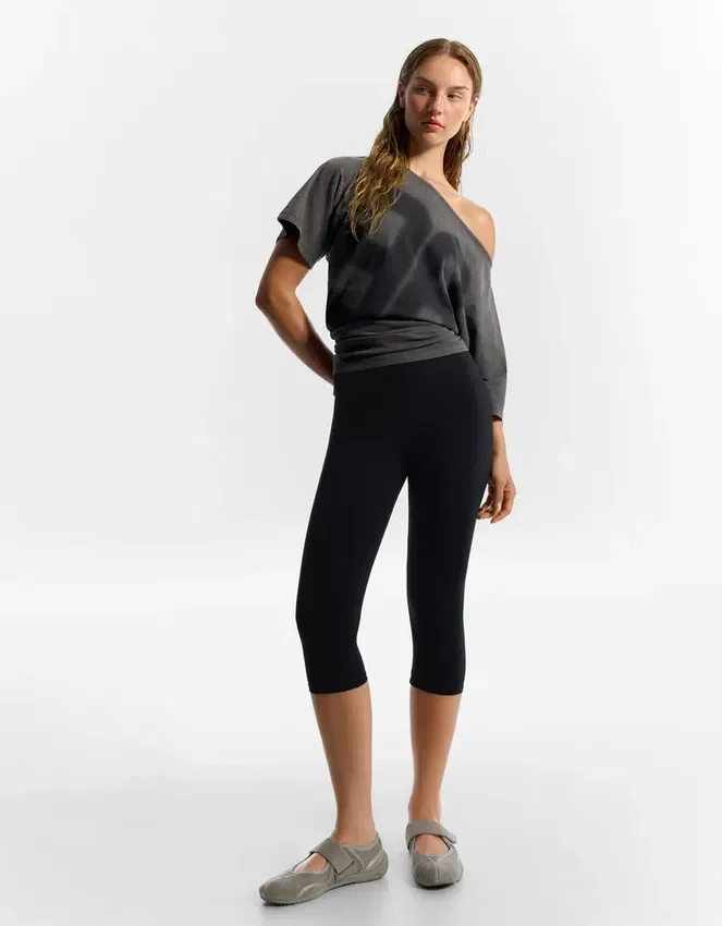 Pantalones capri técnicos de punto Pantalones capri técnicos de punto