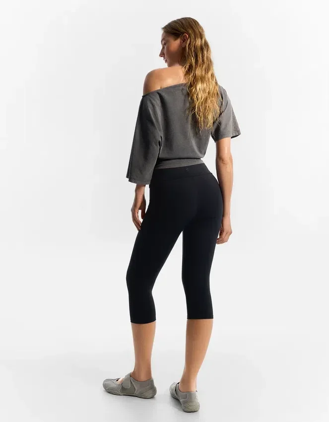 Pantalones capri técnicos de punto Pantalones capri técnicos de punto