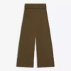 Pantalones con pinzas y cintura con vuelta Pantalones con pinzas y cintura con vuelta