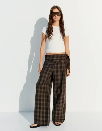 Pantalones con pinzas y lazo – Pantalones