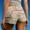 Pantalones cortos bordados Ed Hardy X Bershka – Mujer