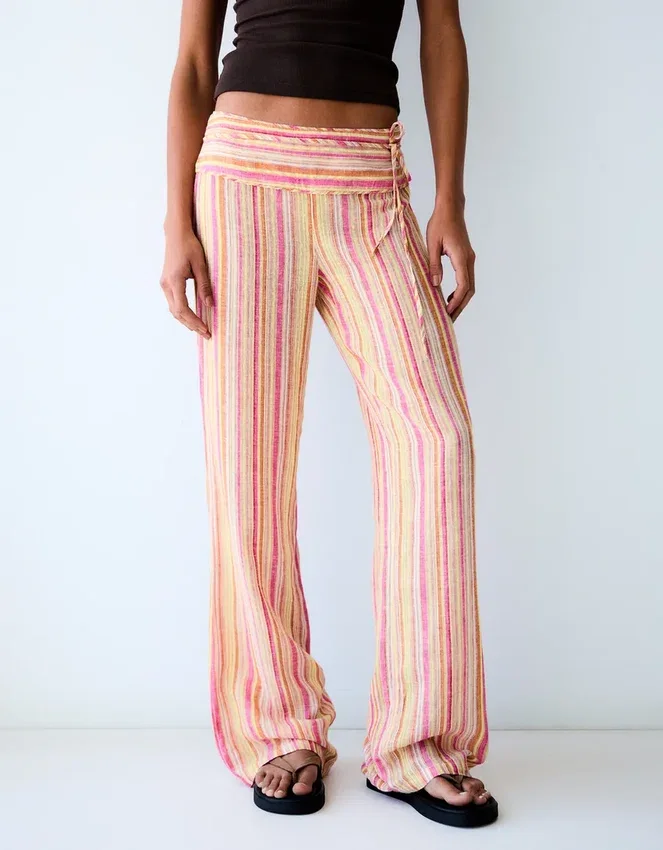 Pantalones de lino a rayas Pantalones de lino a rayas