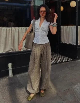 Pantalones de paracaídas a cuadros – #Bershkastyle – Mujer Pantalones de paracaídas a cuadros – #Bershkastyle – Mujer
