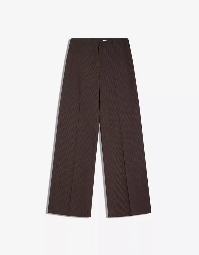 Pantalones de pierna ancha Pantalones de pierna ancha