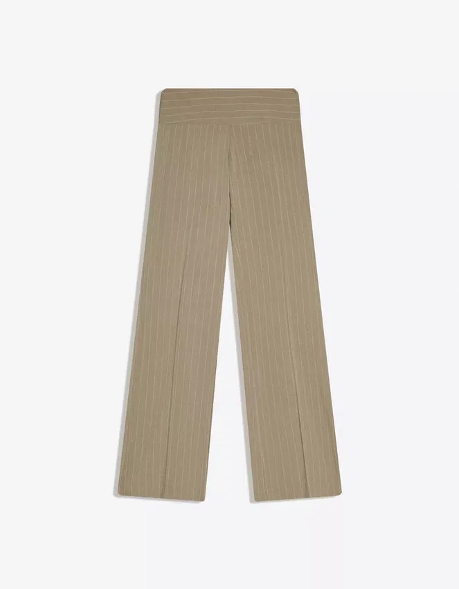 Pantalones de talle bajo con fajín Pantalones de talle bajo con fajín