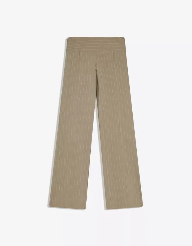 Pantalones de talle bajo con fajín Pantalones de talle bajo con fajín
