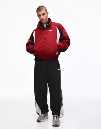 Pantalones deportivos técnicos baggy Pantalones deportivos técnicos baggy