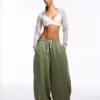 Pantalones Fit con estampado – Mujer Pantalones Fit con estampado – Mujer