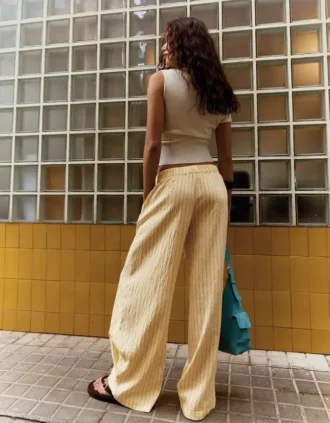 Pantalones fluidos a rayas – Mujer
