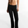 Pantalones técnicos acampanados con vuelta en la cintura – Pantalones – Mujer