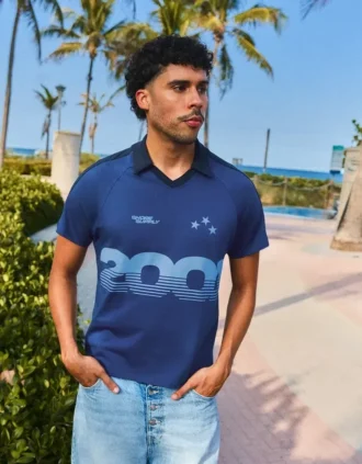 Polo con estampado retro – Bershka Lovers