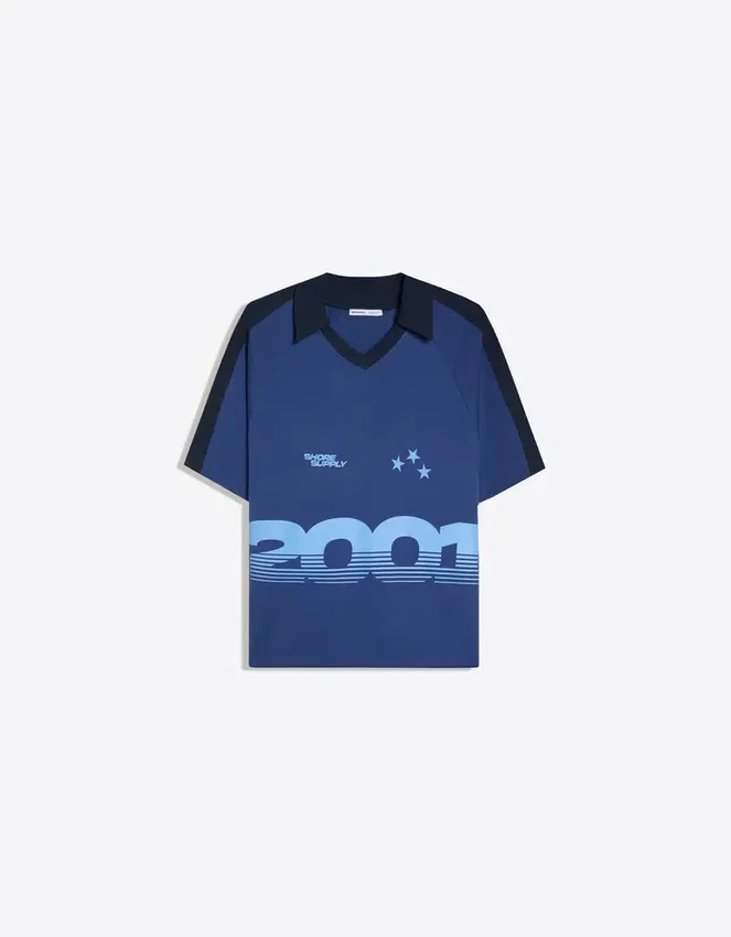 Polo con estampado retro – Bershka Lovers Polo con estampado retro – Bershka Lovers