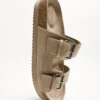 Sandalias planas con hebilla – Zapatos Sandalias planas con hebilla – Zapatos