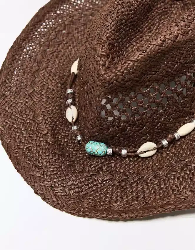 Sombrero de vaquero con detalle de concha Sombrero de vaquero con detalle de concha