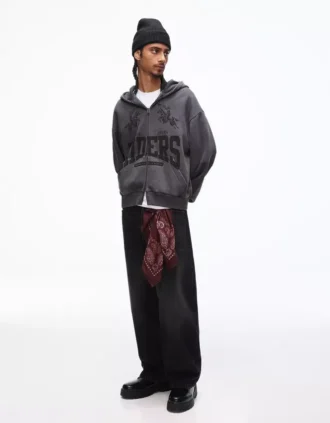 Sudadera con capucha de corte Fit estampada – Sudaderas y jerséis con capucha