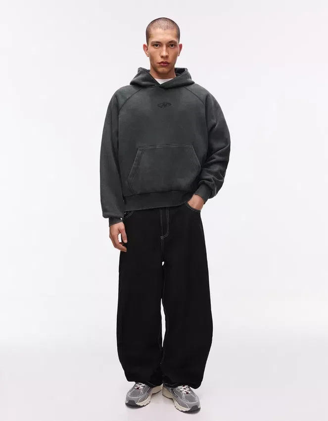 Sudadera con capucha de corte Fit – Sudaderas y jerséis con capucha Sudadera con capucha de corte Fit – Sudaderas y jerséis con capucha