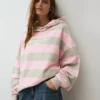 Sudadera con capucha estampada