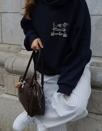 Sudadera con capucha estampada