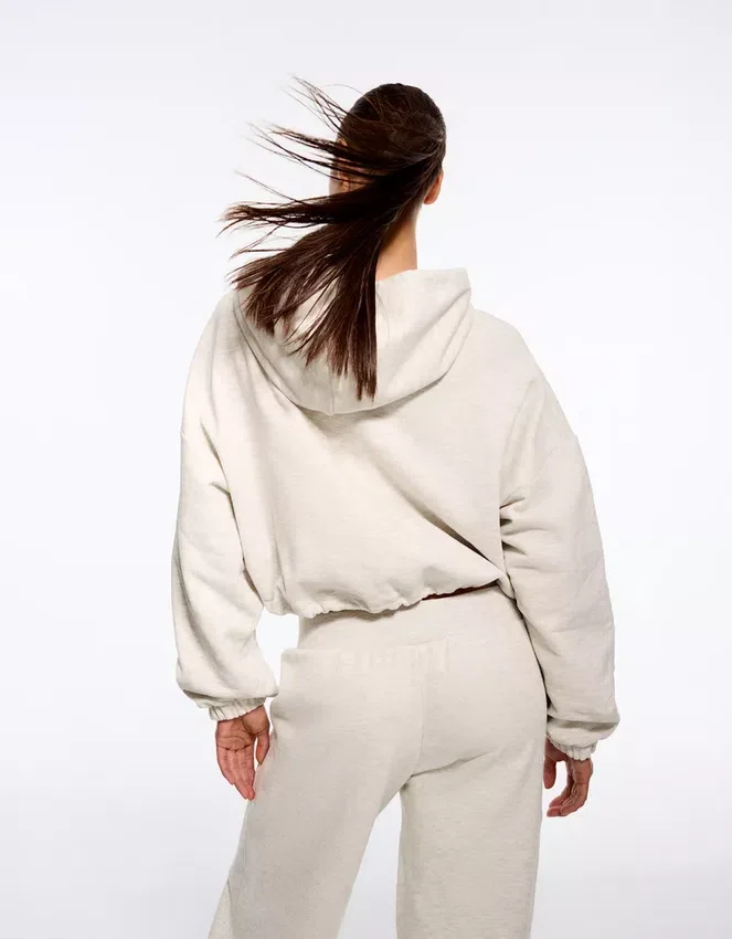 Sudadera con capucha y cremallera Sudadera con capucha y cremallera