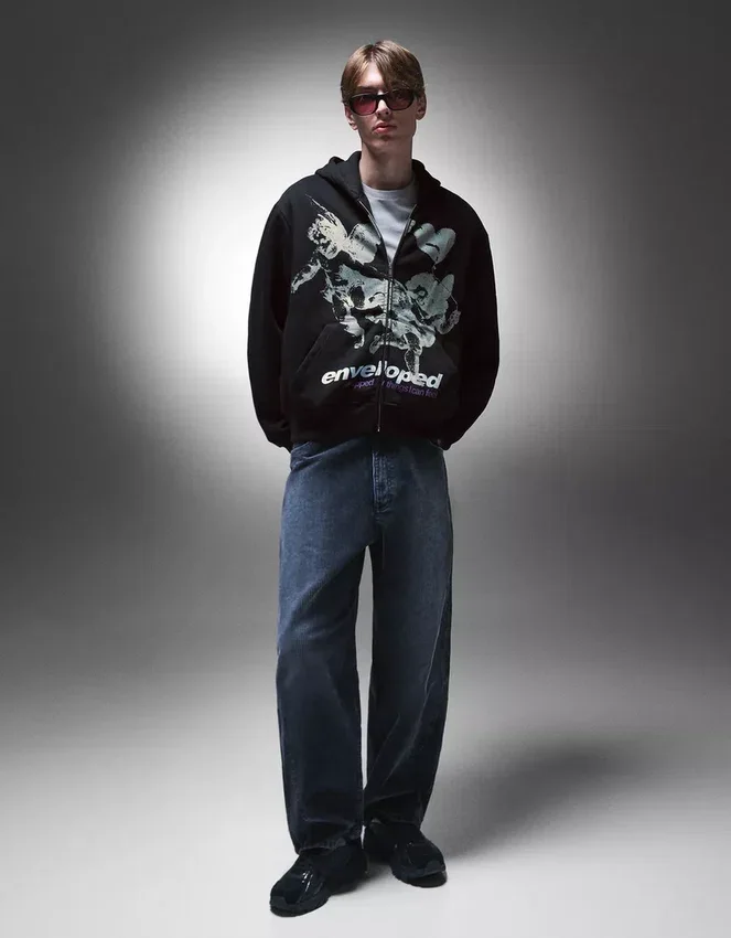 Sudadera con capucha y cremallera estampada – Sudaderas y jerséis con capucha Sudadera con capucha y cremallera estampada – Sudaderas y jerséis con capucha