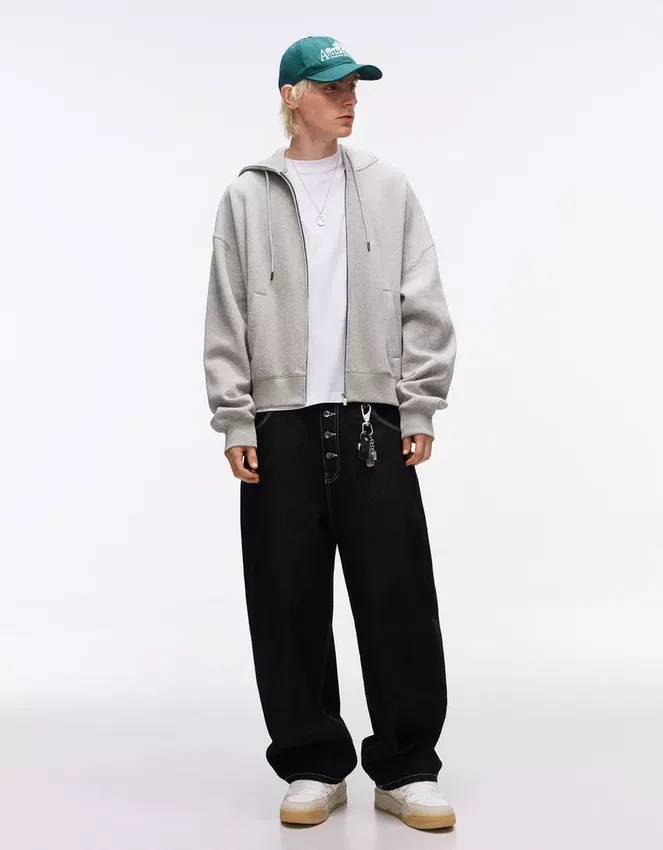 Sudadera con capucha y cremallera – Sudaderas y jerséis con capucha Sudadera con capucha y cremallera – Sudaderas y jerséis con capucha