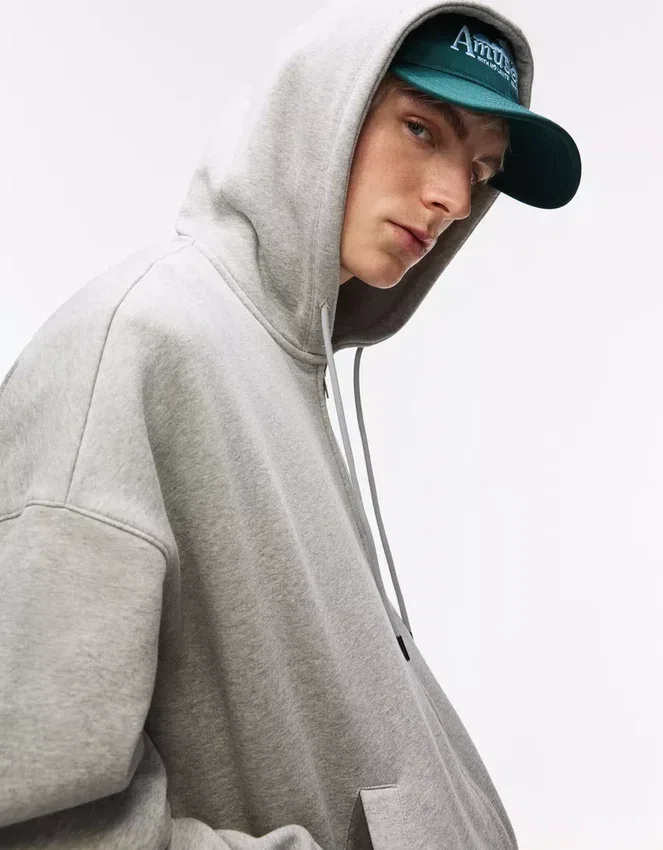 Sudadera con capucha y cremallera – Sudaderas y jerséis con capucha Sudadera con capucha y cremallera – Sudaderas y jerséis con capucha