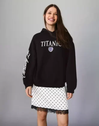 Sudadera con capucha y estampado del Titanic
