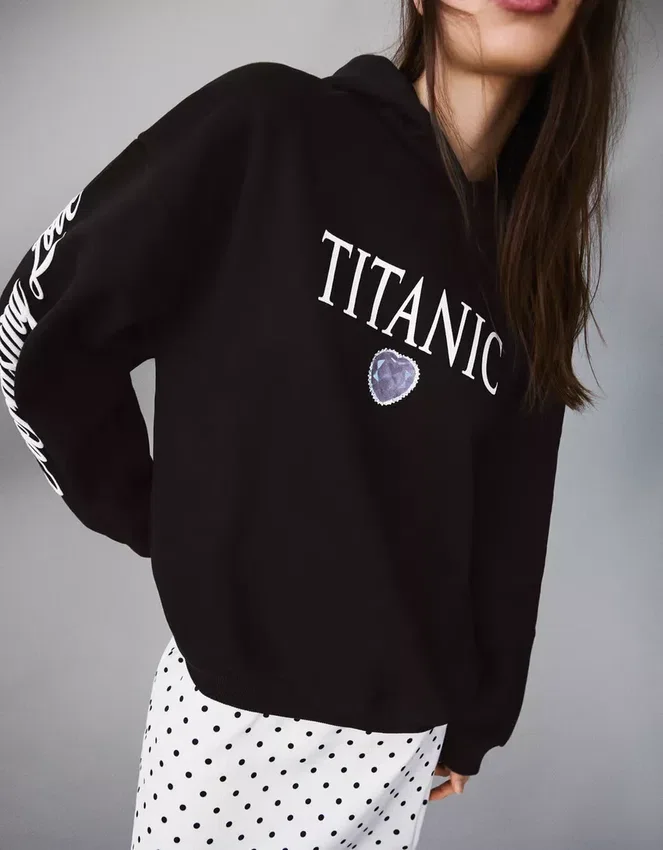 Sudadera con capucha y estampado del Titanic Sudadera con capucha y estampado del Titanic