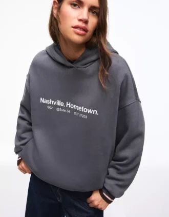 Sudadera estampada con capucha – Tops y bodies