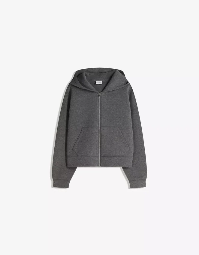 Sudadera oversize con cremallera y efecto neopreno Sudadera oversize con cremallera y efecto neopreno