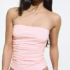Top bandeau con fruncidos – Combo Wins %