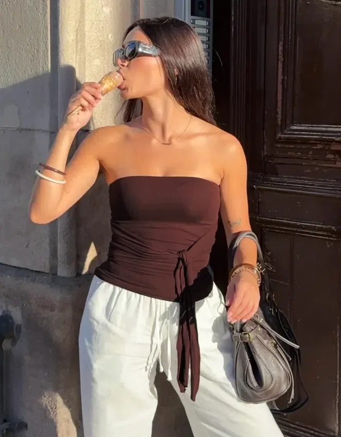 Top bandeau con lazo delantero – #Bershkastyle – Mujer Top bandeau con lazo delantero – #Bershkastyle – Mujer
