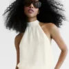 Top con cuello halter Top con cuello halter
