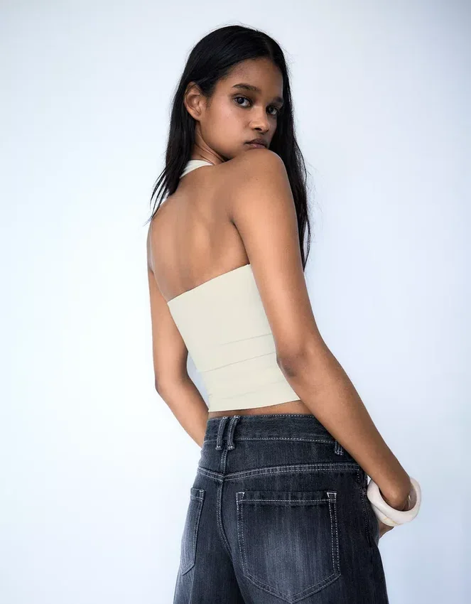 Top halter con botones Top halter con botones