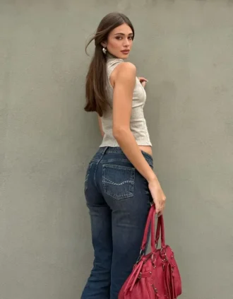 Vaqueros bootcut de talle bajo Vaqueros bootcut de talle bajo